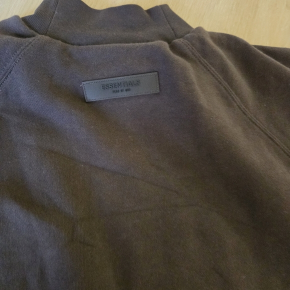 Fear of God Essentials 1977 MOCK Neck Sweatshirt 3/4 Sleeve Oversized - Picture 5 of 7